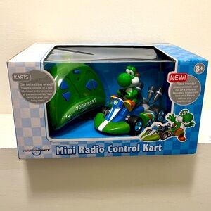 Mariokart Wii “Mini Radio Control Kart” Yoshi